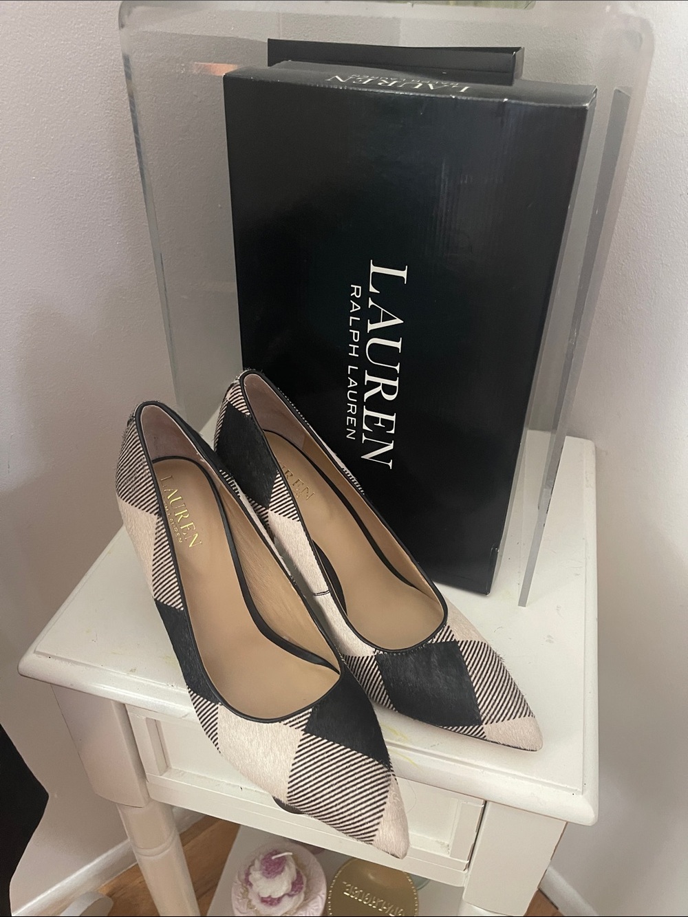Lauren Ralph Lauren Checked Pattern Pointed-Toe Pump in Cream and Black